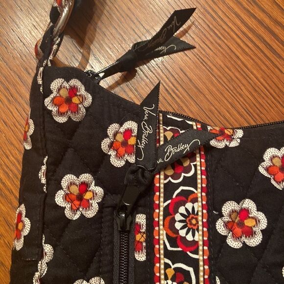 Vera Bradley bag like new black, red cream tan colors - Picture 2 of 12